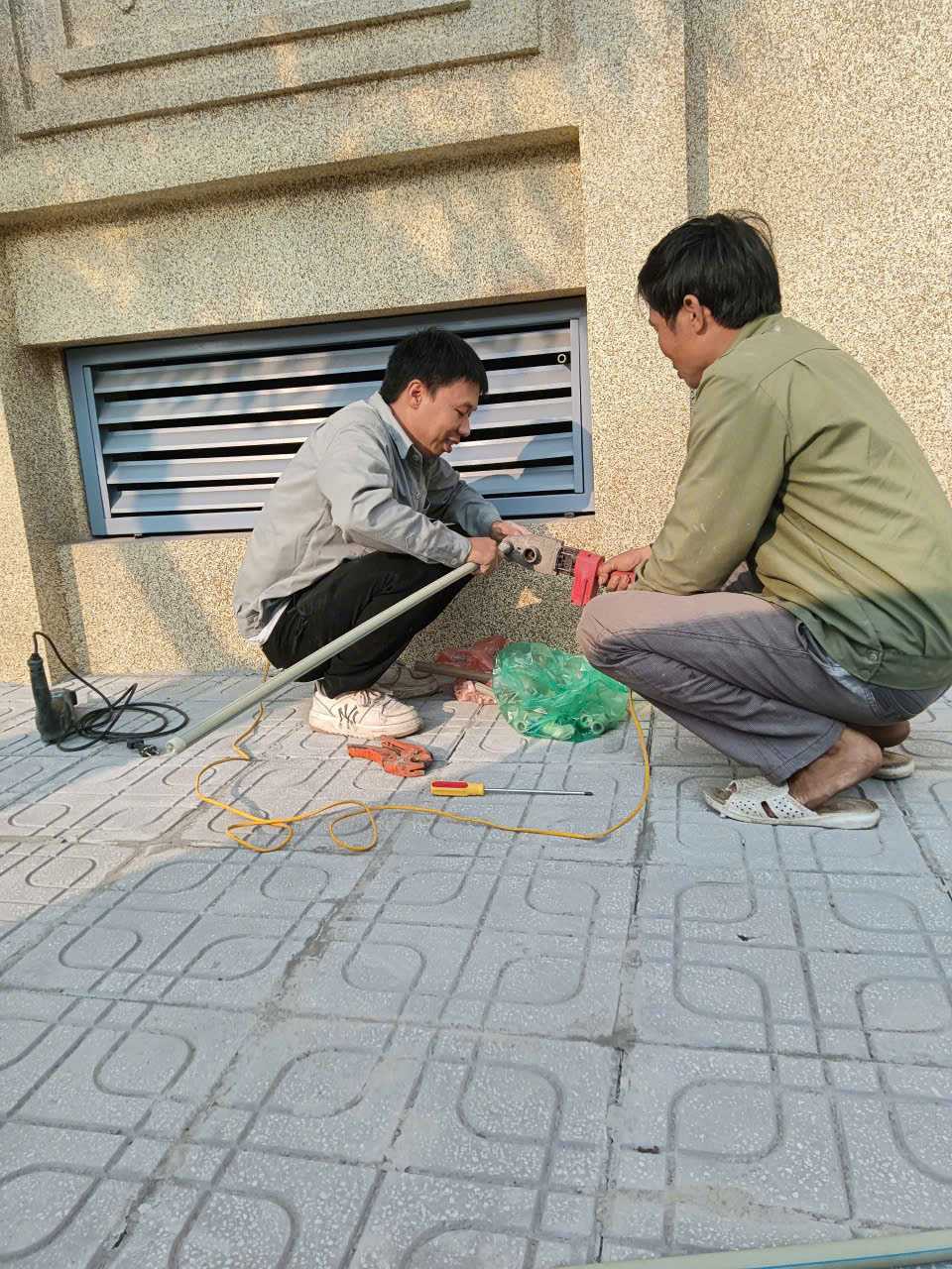 Thợ sửa điện nước quận Thanh Xuân