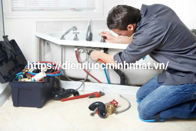 thợ sửa điện nước tại nhà